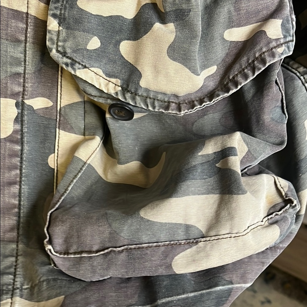 Frame Denim Utility Jacket Green and Tan Military-Inspired - Picture 7 of 15